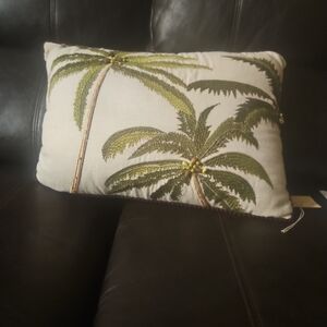 Palm Tree Pillow For Home Pre Owened In  Excellent Condition 17x10 in